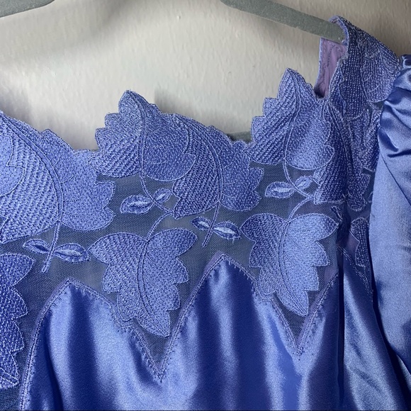 Vintage Handmade Blue Satin Long Sleeve Evening Dress - Picture 5 of 6